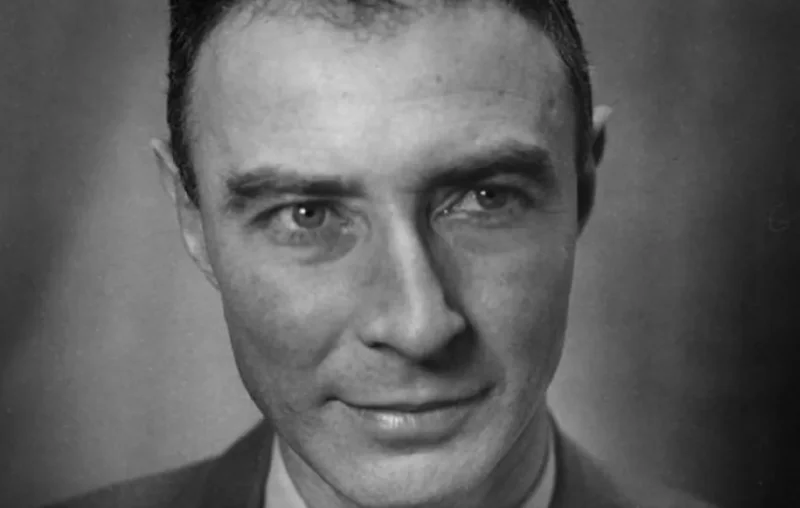 Biografía de Robert Oppenheimer