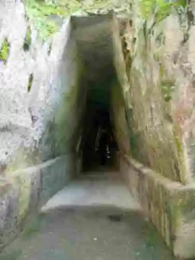 La leyenda del Antiguo Túnel Romano al Inframundo, parte 1