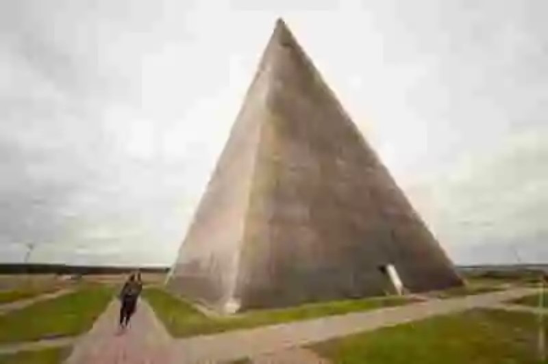 Los experimentos de pirámides de la Unión Soviética