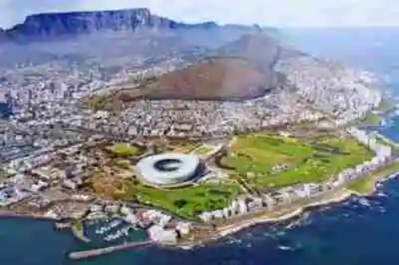 Ciudad del Cabo podría convertirse en la primera gran ciudad del mundo en quedarse sin agua