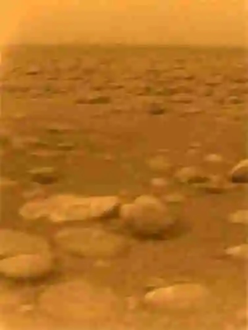Nuevos indicios le apuntan a la posibilidad de que exista vida en Titán