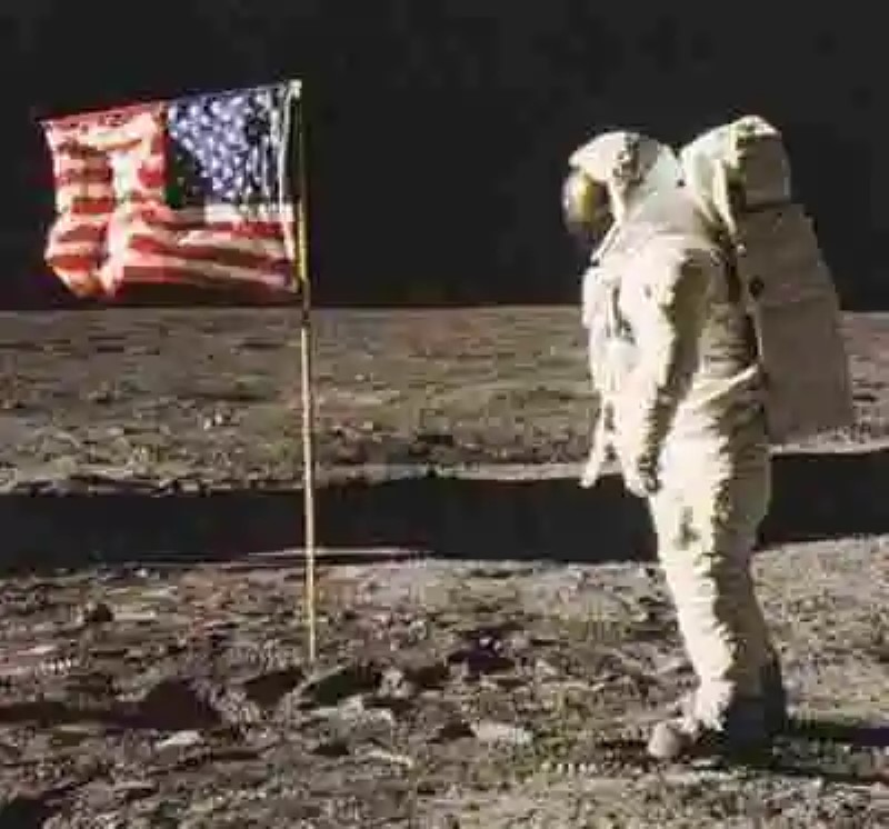 Conspiraciones en el espacio: ¿Llegó el hombre realmente a la Luna? Parte 1