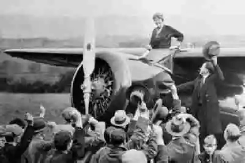 Amelia Earhart: la primera gran aviadora