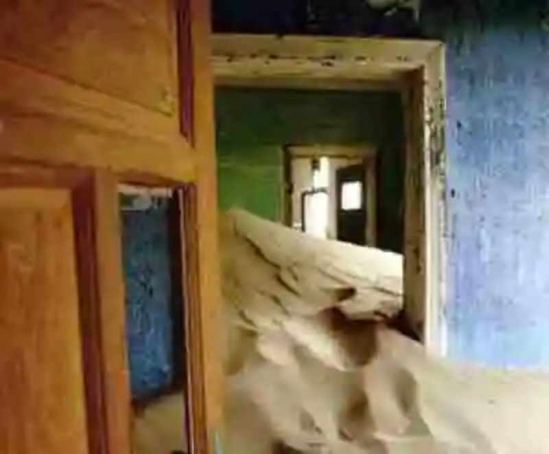 Kolmanskop, un pueblo fantasma bajo las dunas
