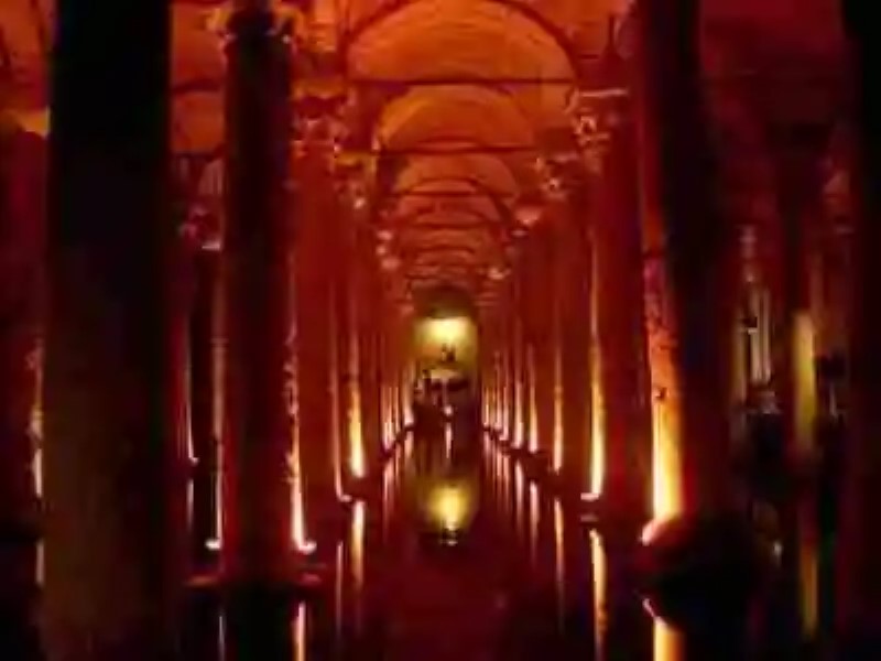 «Cisterna Yerebatan o de la Basilica»