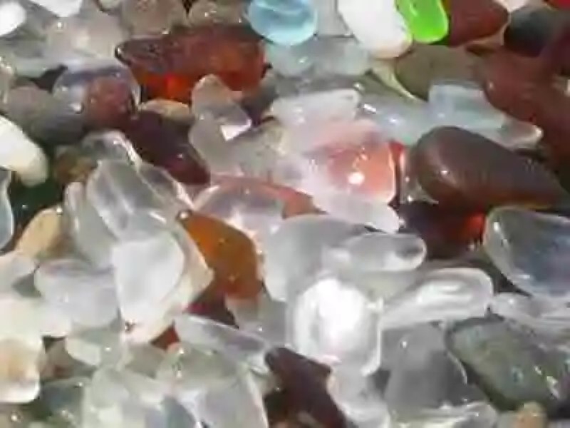 Reciclaje natural. Las playas de cristal
