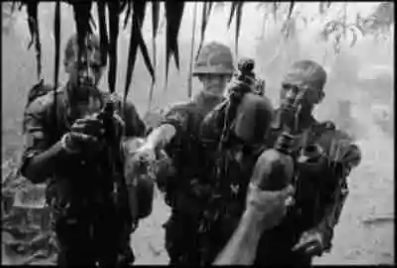 Philip Jones Griffiths, y su mirada hacia la guerra en &quot;Vietnam Inc&quot;