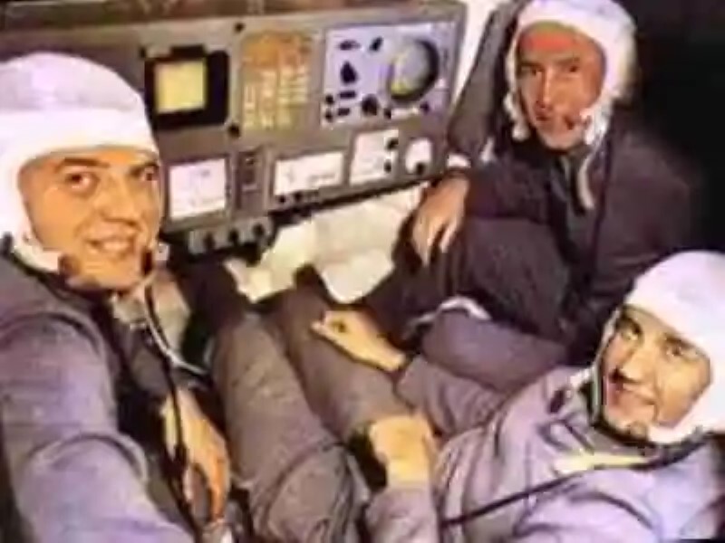 El misterio de los 3 astronautas que murieron sonriendo