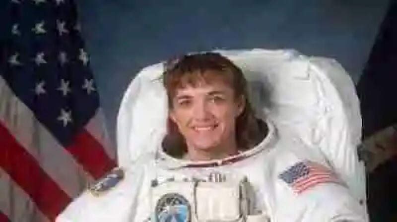 Astronauta se desmaya cuando iba a hablar de lo que vio