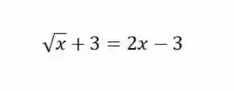 Ejemplo de cómo resolver ecuaciones radicales